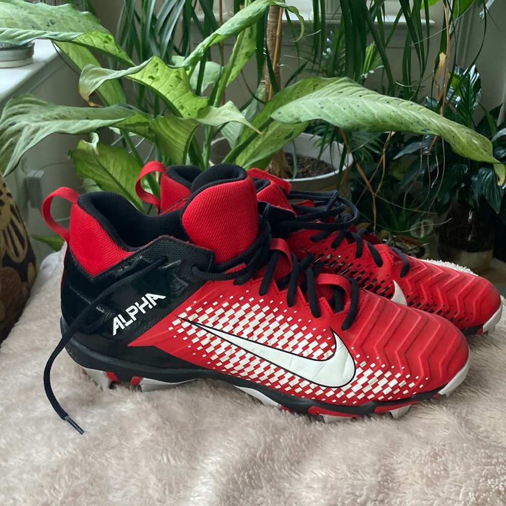 Nike Alpha Football 🏈 Cleats